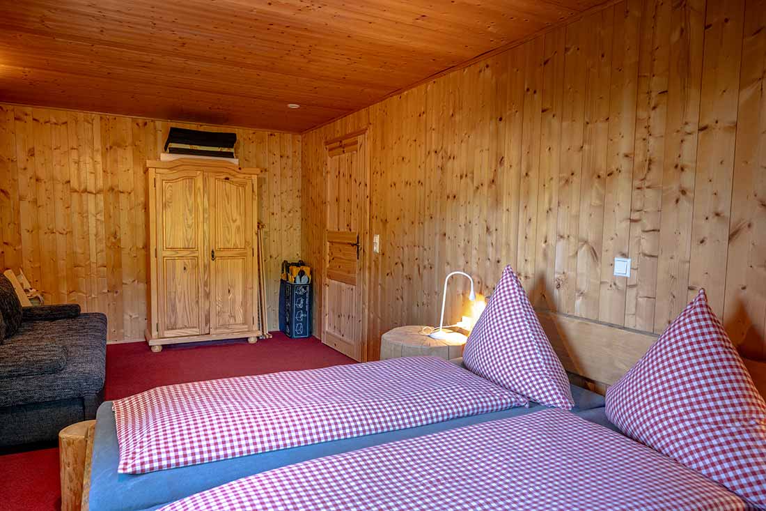 Ferienwohnung Wollgras - Nachhaltige Ferien für Familien und Kinder auf dem Farnbauernhof in Schönwald im Schwarzwald