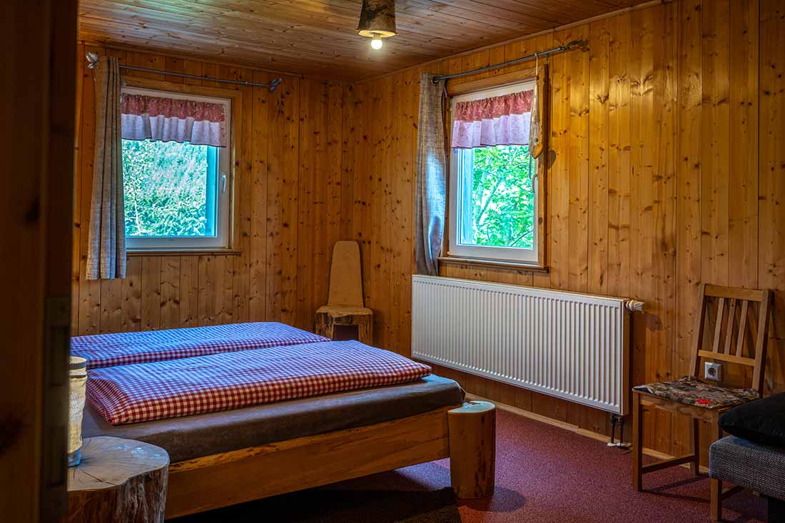 Ferienwohnung Wilde Orchidee - Nachhaltige Ferien für Familien und Kinder auf dem Farnbauernhof in Schönwald im Schwarzwald