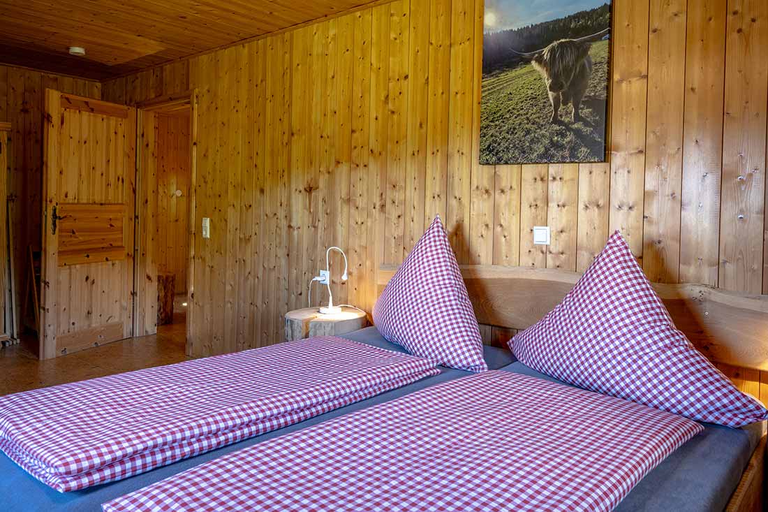 Ferienwohnung Arnika - Nachhaltige Ferien für Familien und Kinder auf dem Farnbauernhof in Schönwald im Schwarzwald