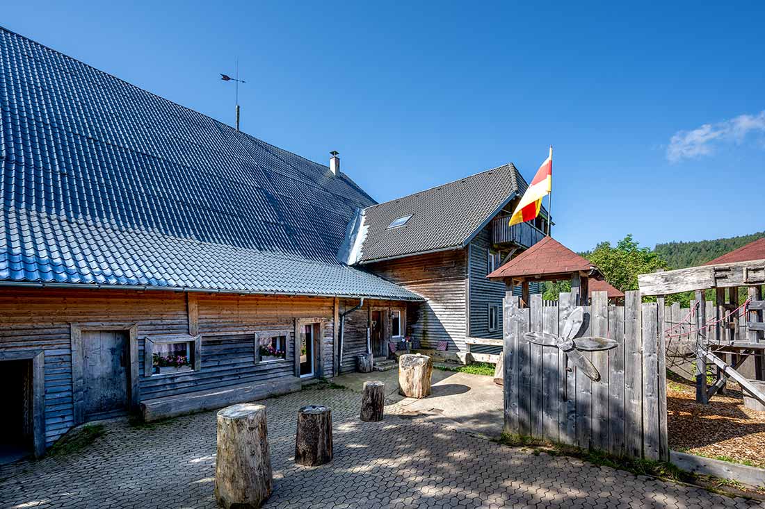 Zünftige Gemütlichkeit - Familienferien und Kinderparadies auf dem Farnbauernhof in Schönwald im Schwarzwald