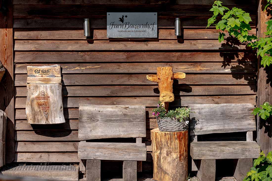 Holzaccessoires - Familienferien und Kinderparadies auf dem Farnbauernhof in Schönwald im Schwarzwald